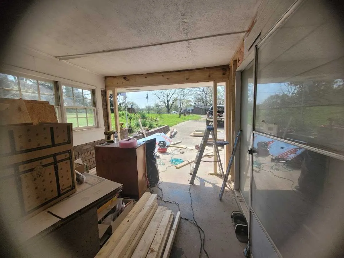 Air movers and dehumidifier for Drying & Dehumidification in Cedartown